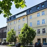 Grey Kosciuszko Apartment Krakow
