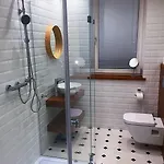 Grey Kosciuszko Apartment Krakow