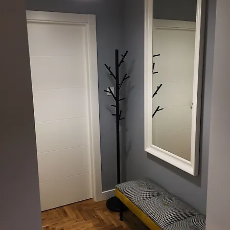 Grey Kosciuszko 公寓