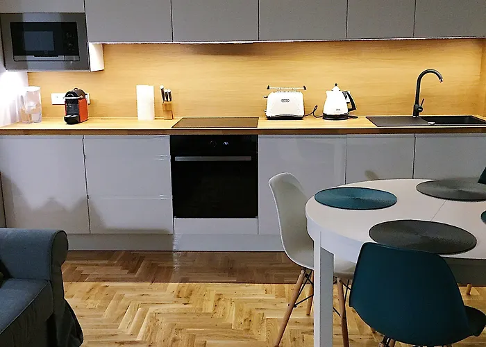 Grey Kosciuszko Apartment *